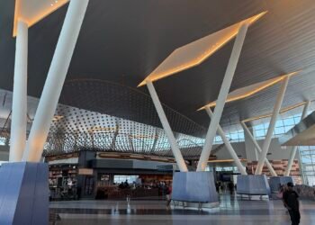 2025-09-15 10 31 21 The interior of Terminal C at George Bush Intercontinental Airport in Houston, Harris County, Texas