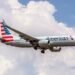 American Airlines Boeing 737-800 landing at Washington National