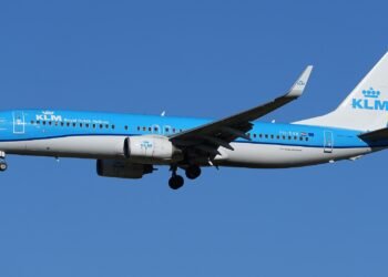 Berlin Brandenburg Airport KLM Royal Dutch Airlines Boeing 737-8K2(WL) PH-BXB (DSC07657)