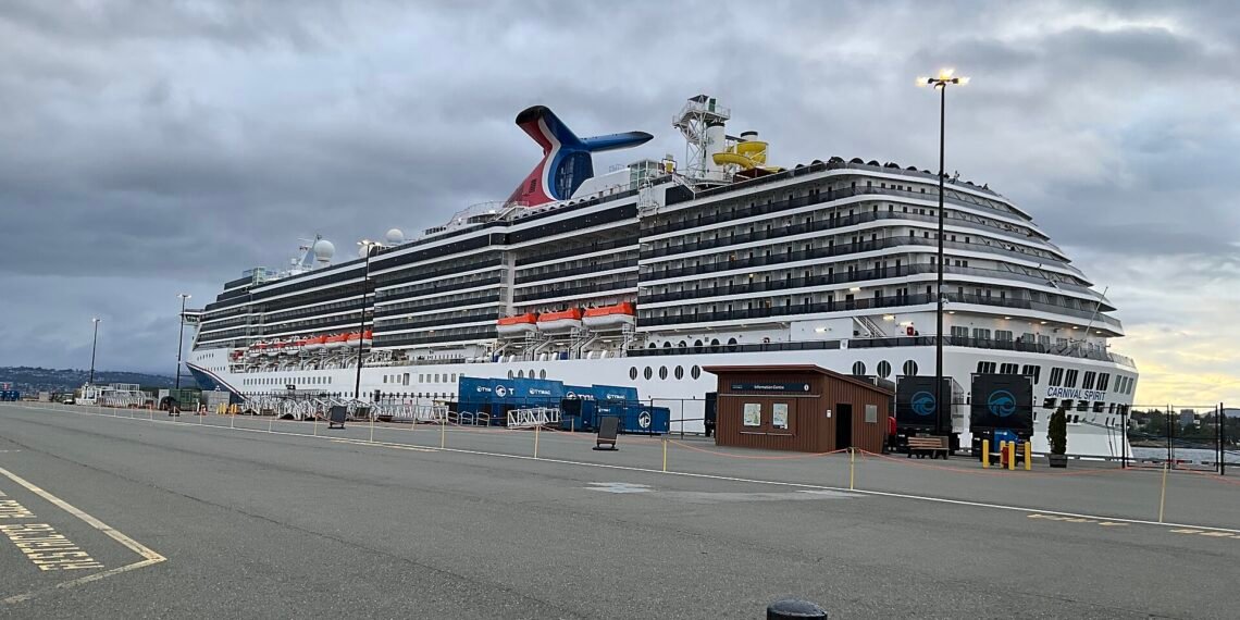 Carnival Spirit at Ogden Point, Victoria