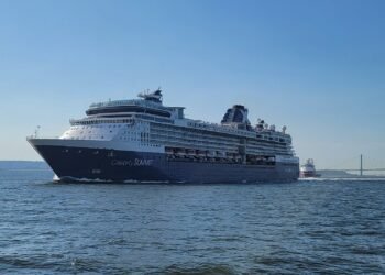 Celebrity Summit cruise ship