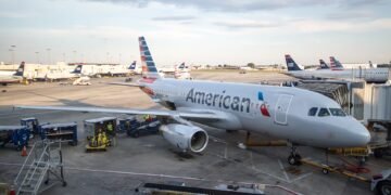 Aircraft at the gates at Charlotte Douglas International Airport