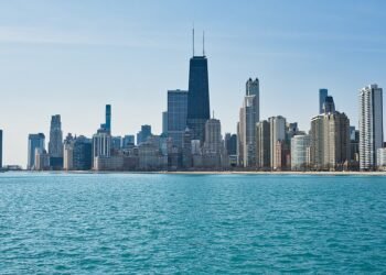 Chicago skyline from the North Avenue Beach Pier