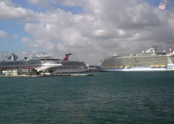 Cruise ships at Port Everglades