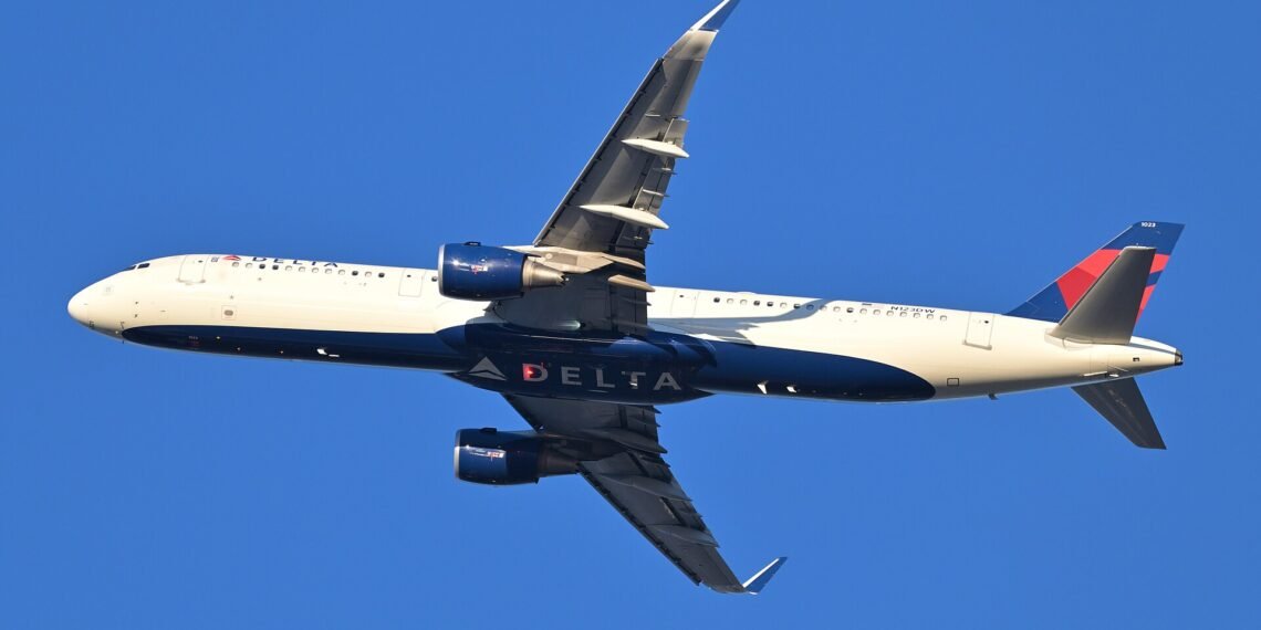 Delta Air Lines Airbus A321 N123DW departing Boston November 2025