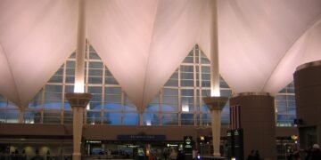 Jeppesen Terminal, Denver International Airport