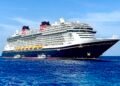 Disney Treasure schip (cropped)