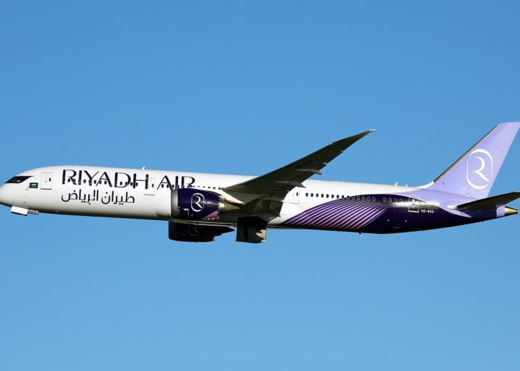 Riyadh Air Boeing 787-9 landing at London Heathrow