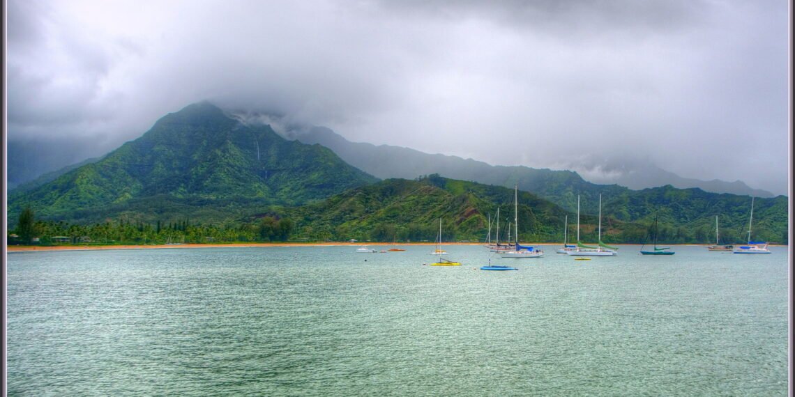 Hanalei Bay Kauai (14851281055)
