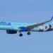 JetBlue Airbus A321 on final approach to Boston
