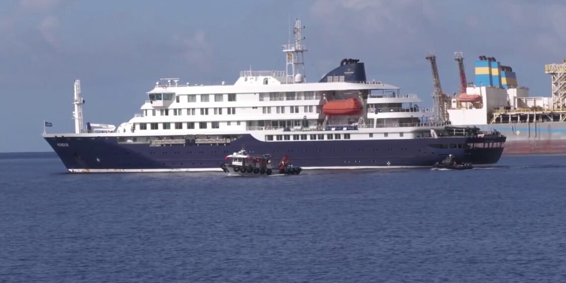 Oceanwide Expeditions Hondius