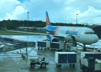Allegiant Air Airbus A320 at Destin-Fort Walton Beach Airport