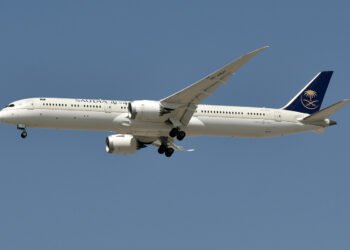 Saudia, HZ-AR27, Boeing 787-10 Dreamliner (52016001386)