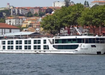 Scenic Azure MMSI 263673911 P Porto 27-06-2024 (1)