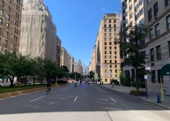 Summer Streets NYC 2023-08-19, Park Avenue and 79th, Upper East Side, Manhattan