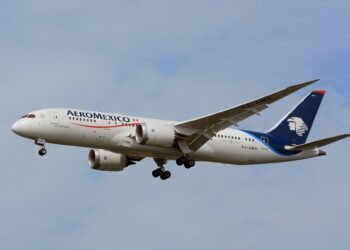 Aeroméxico Boeing 787-8 Dreamliner XA-AMX at Tokyo Narita