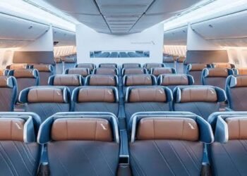 American Airlines App Now Moves Members to Better Seats Automatically