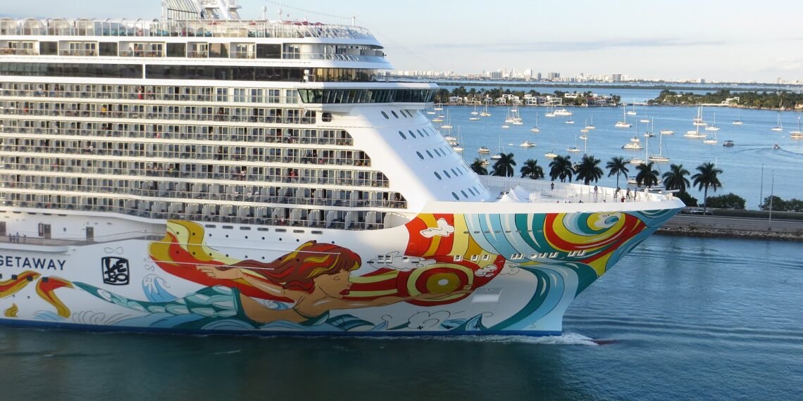 Norwegian Getaway departing Miami, Dec 2014