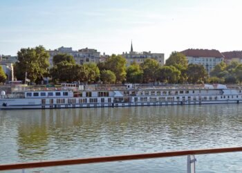 Riverside Mozart, sister ship of Riverside Mahler, on the Danube in Budapest