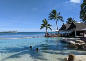 Sheraton Denarau poolside view