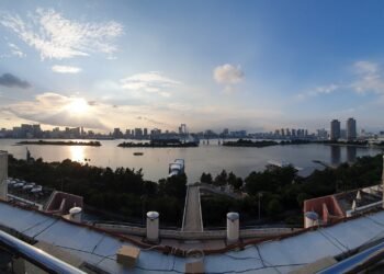 Tokyo Bay seen from Odaiba in the evening