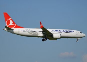 Turkish Airlines Boeing 737 MAX 8 TC-LCA arriving at Zurich Airport